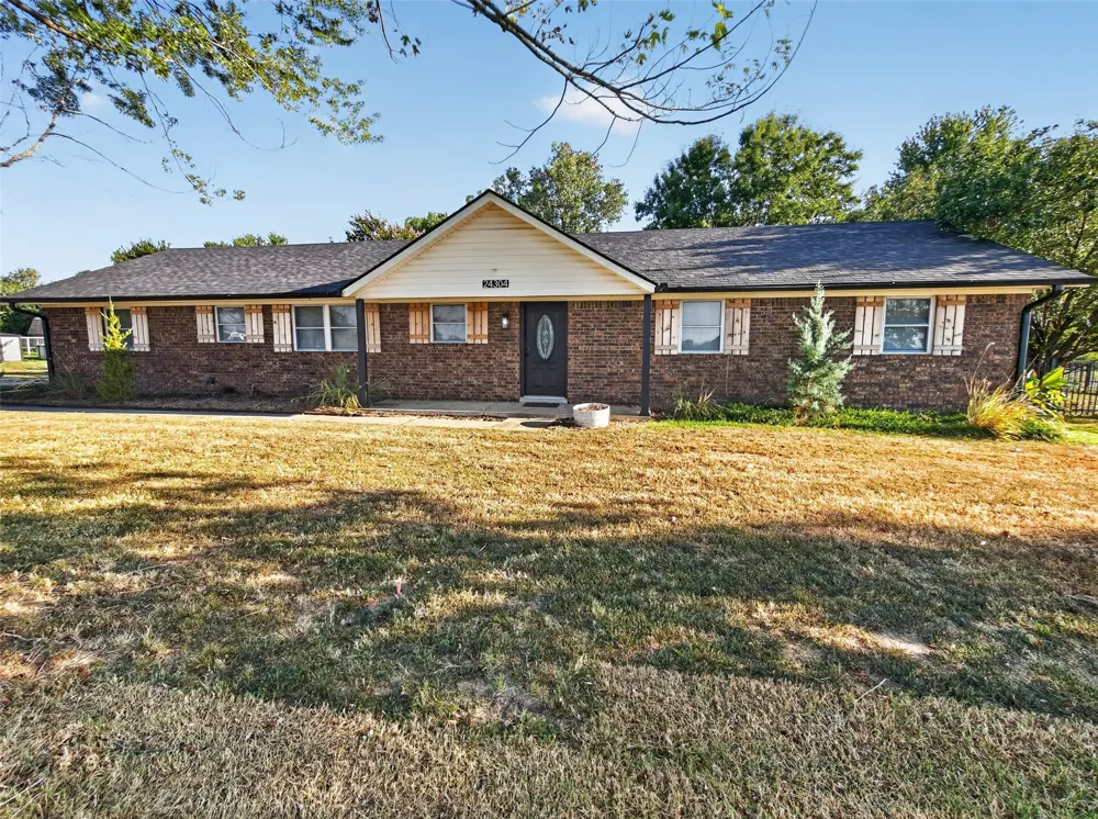24304 E 111th Street S Broken Arrow, OK 74014