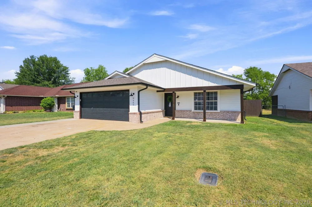9465 E Sprucewood Drive Claremore, OK 74019
