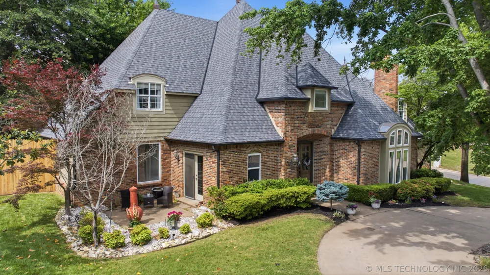 10202 S Knoxville Avenue Tulsa, OK 74137