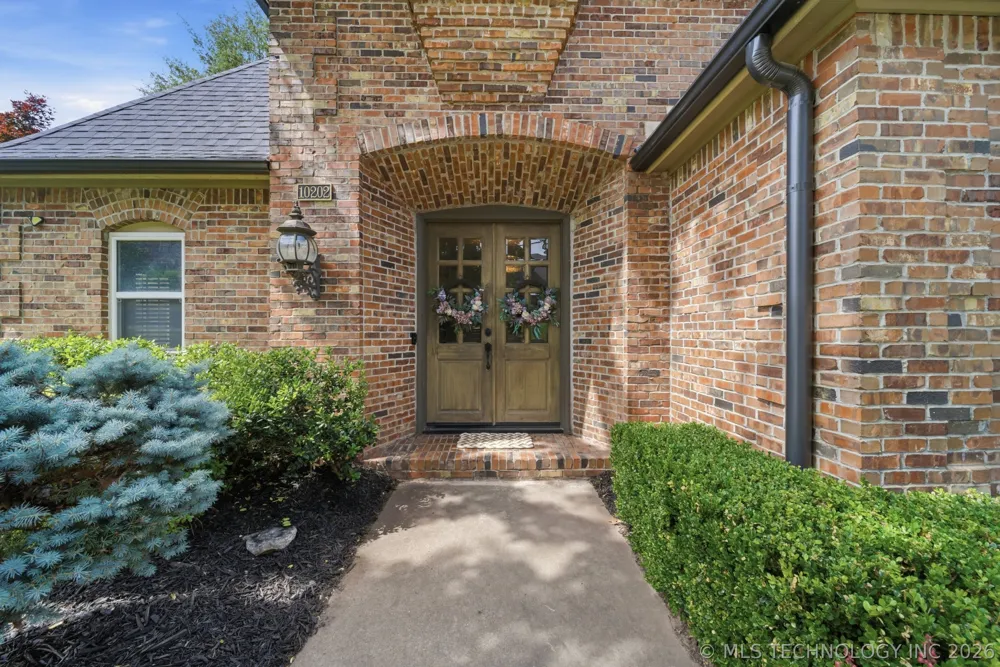 10202 S Knoxville Avenue Tulsa, OK 74137