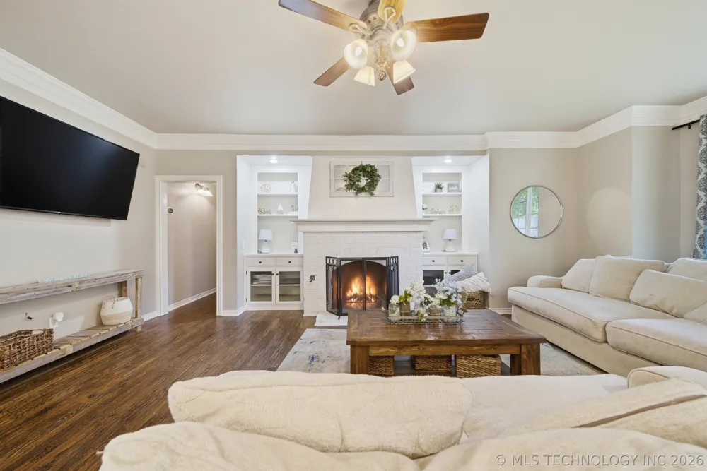10202 S Knoxville Avenue Tulsa, OK 74137