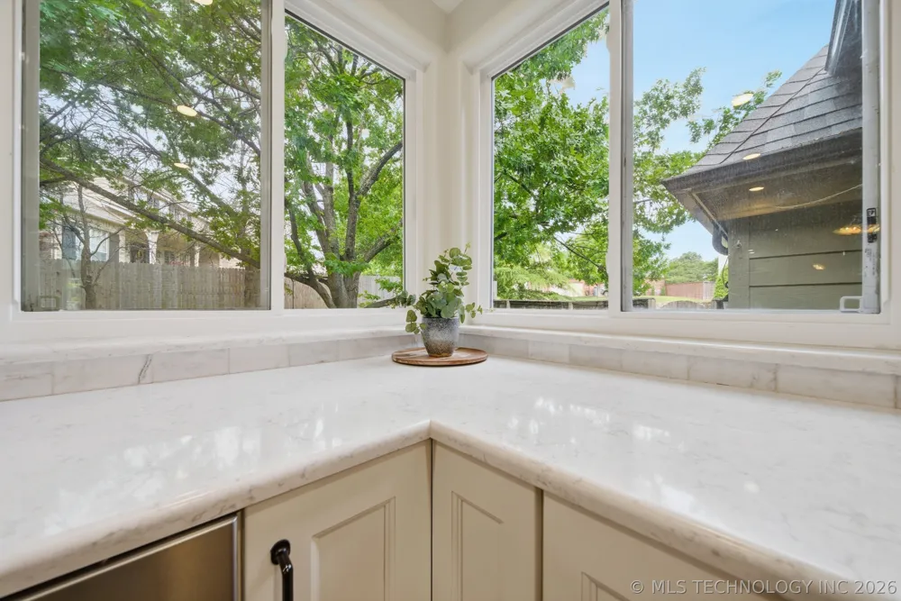 10202 S Knoxville Avenue Tulsa, OK 74137