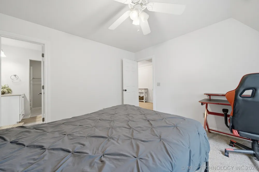 10202 S Knoxville Avenue Tulsa, OK 74137