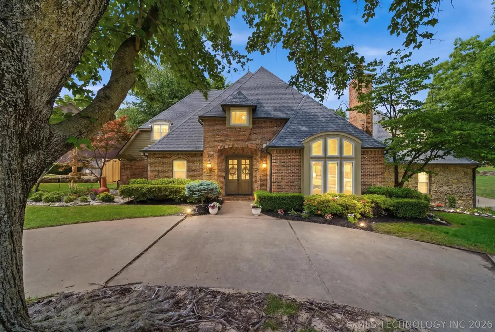 10202 S Knoxville Avenue Tulsa, OK 74137