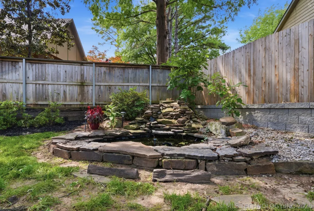 10202 S Knoxville Avenue Tulsa, OK 74137
