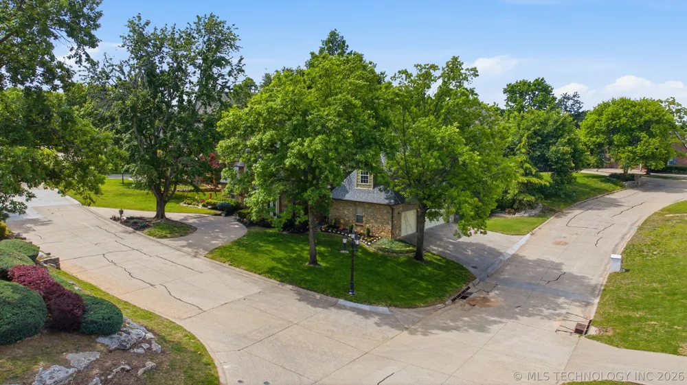 10202 S Knoxville Avenue Tulsa, OK 74137