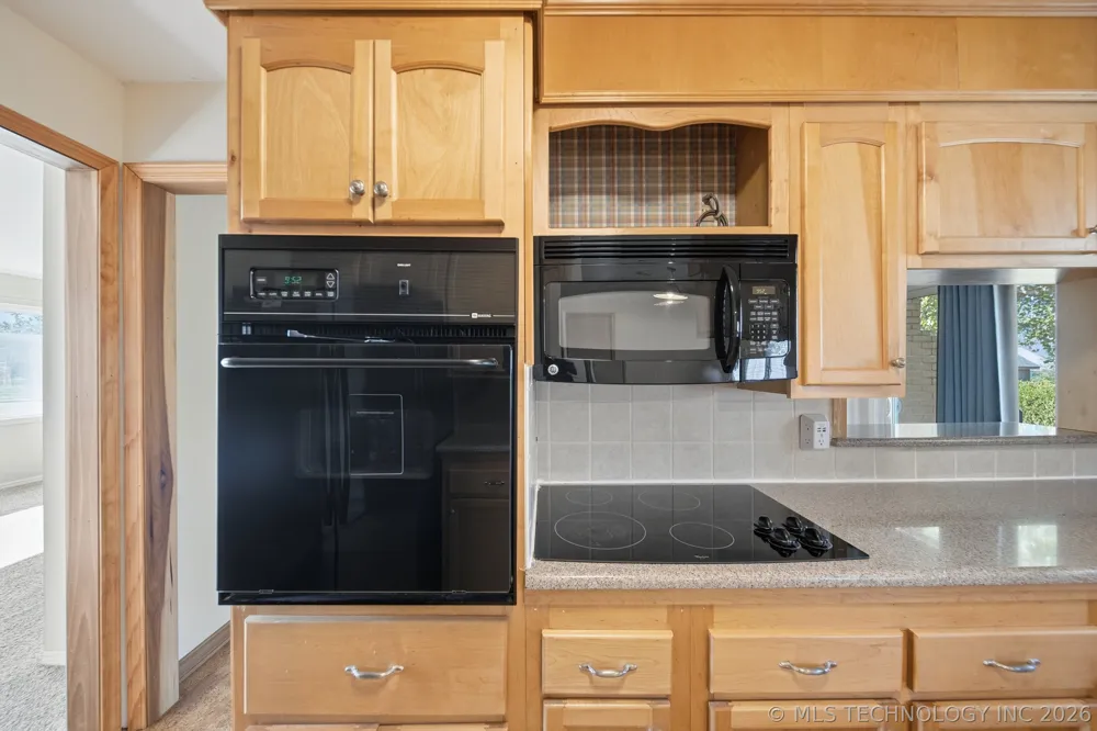3642 S Hudson Avenue Tulsa, OK 74135