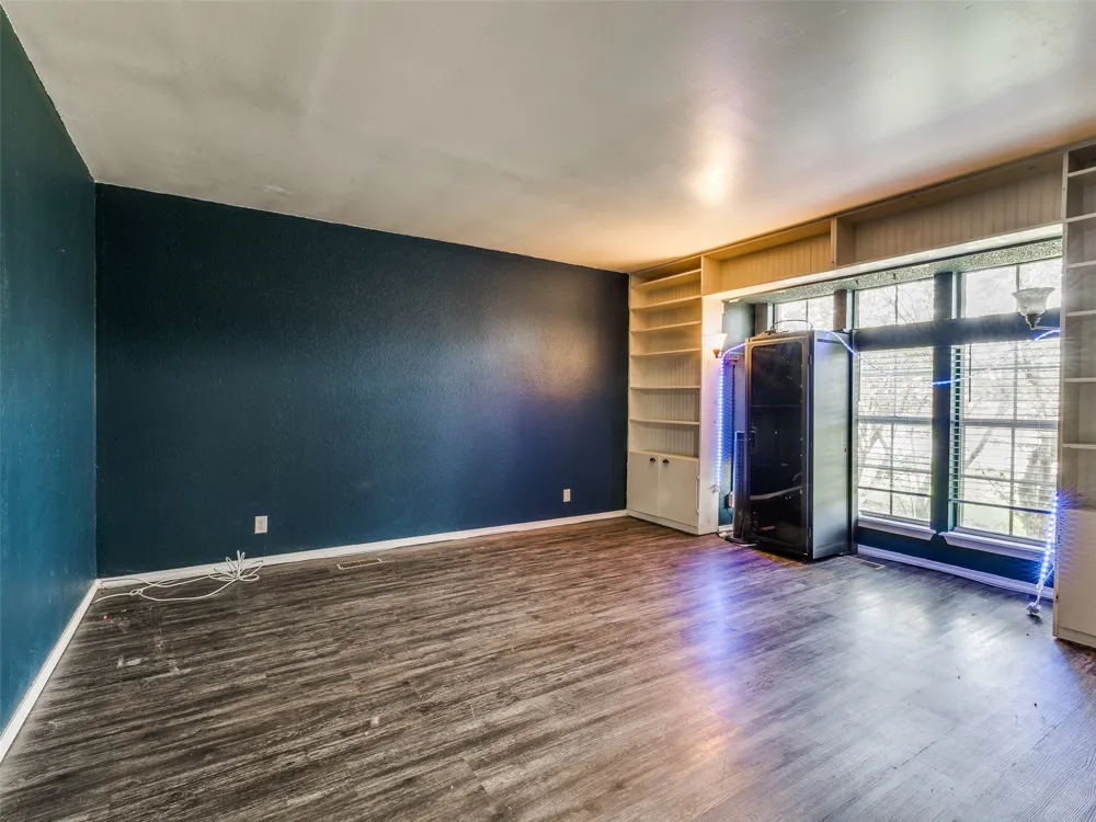 2411 W Kent Street Broken Arrow, OK 74012
