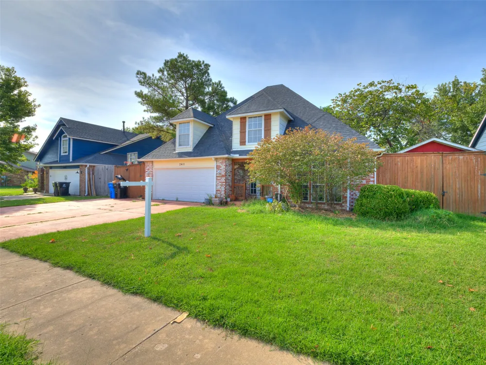 2411 W Kent Street Broken Arrow, OK 74012