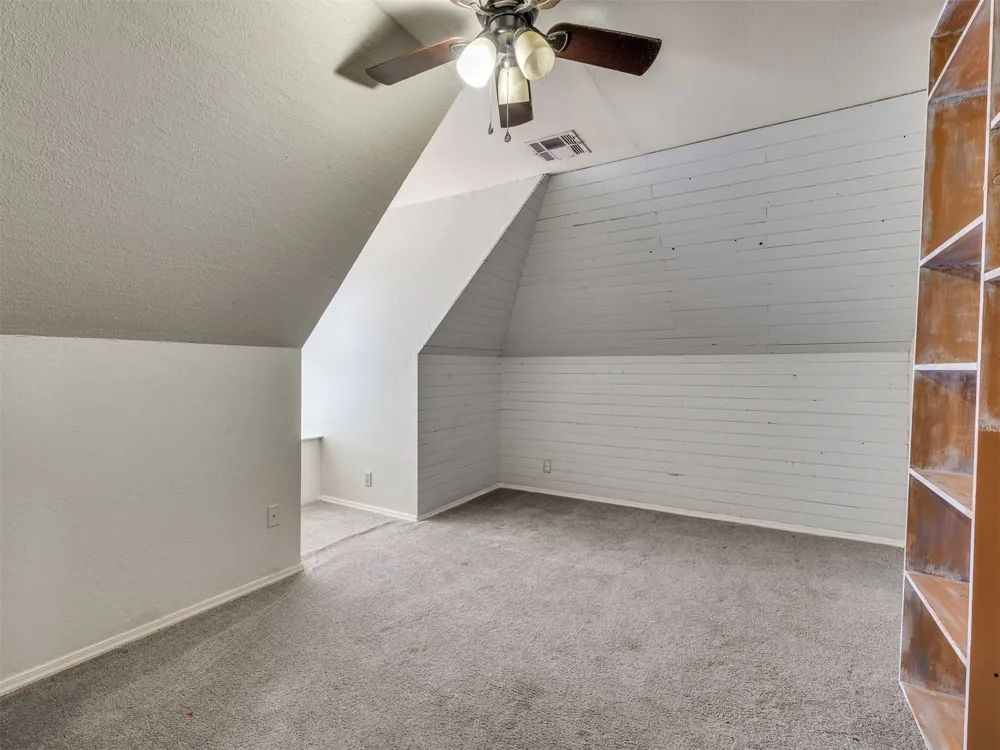2411 W Kent Street Broken Arrow, OK 74012