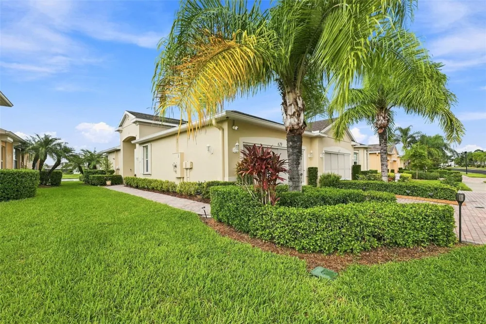 629 CHIPPER DRIVE Sun City Center, FL 33573