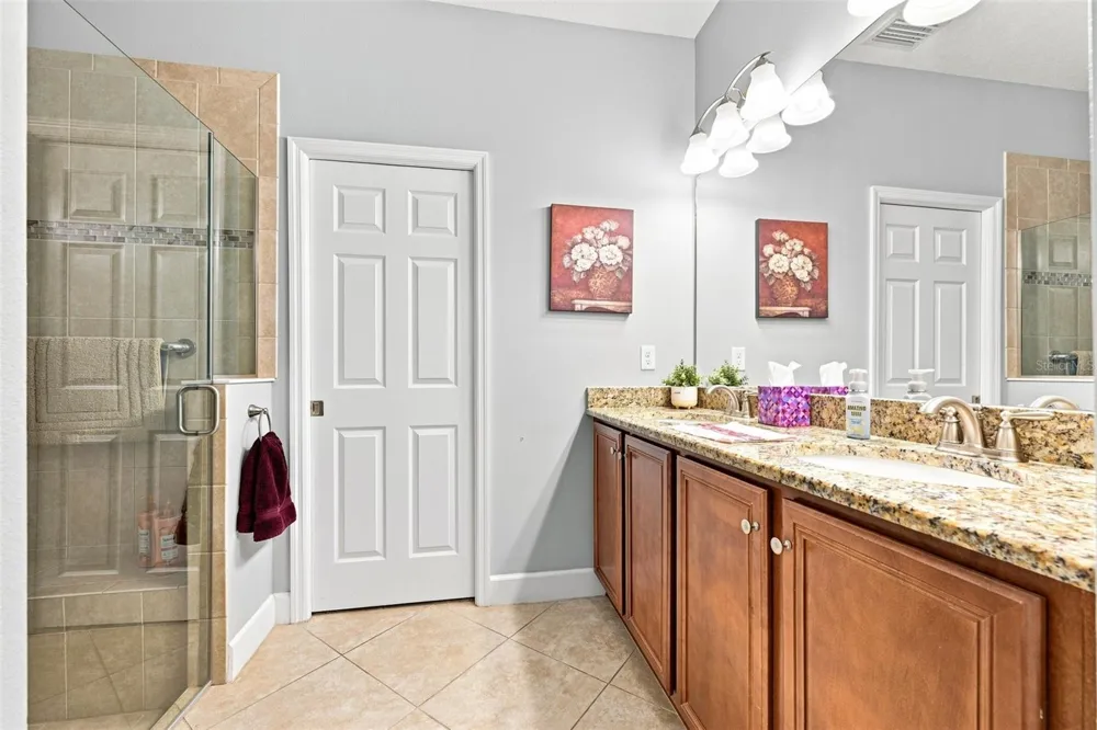 629 CHIPPER DRIVE Sun City Center, FL 33573