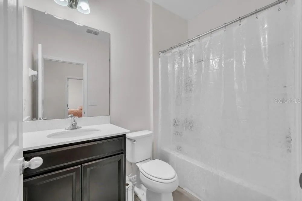 5730 SKYTOP LANE Lithia, FL 33547