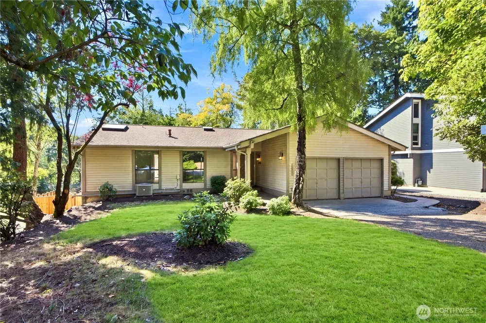 13945 SE 60th Street Bellevue, WA 98006