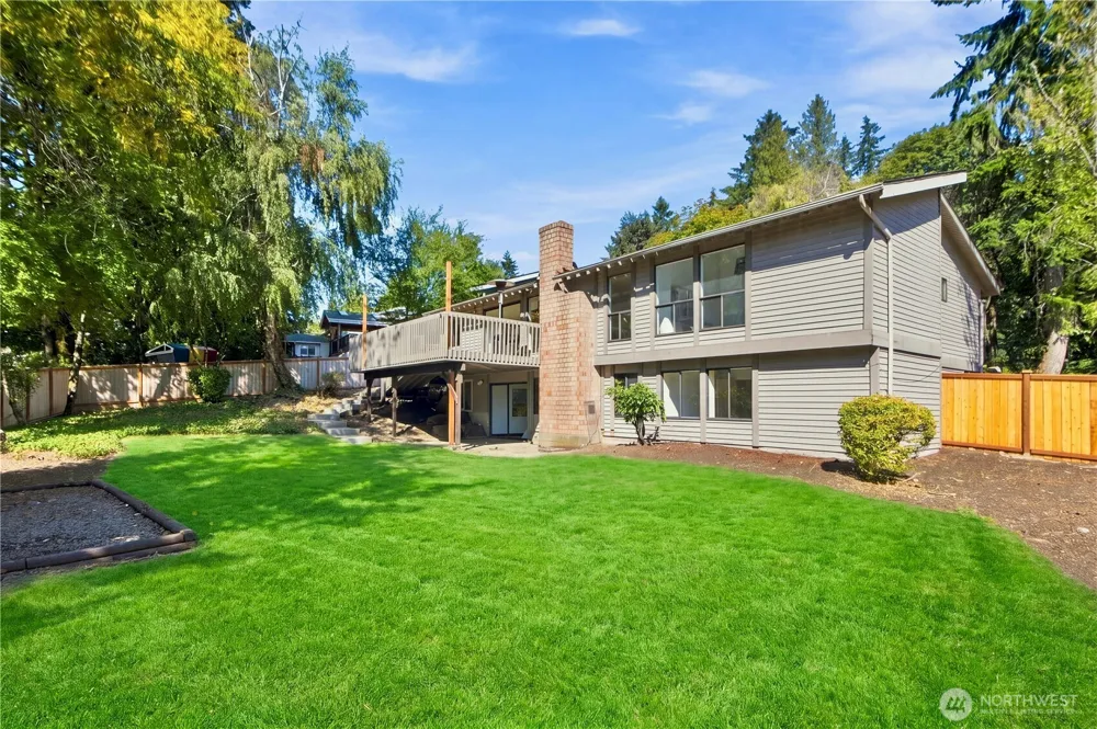 13945 SE 60th Street Bellevue, WA 98006