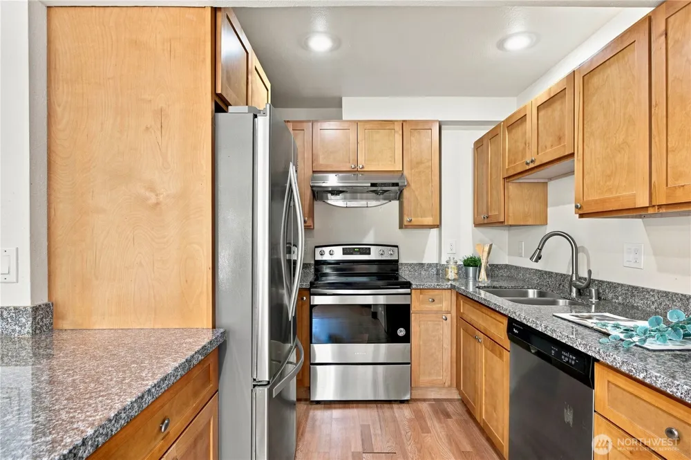 13945 SE 60th Street Bellevue, WA 98006