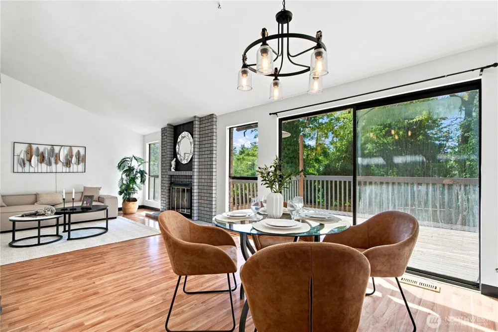 13945 SE 60th Street Bellevue, WA 98006