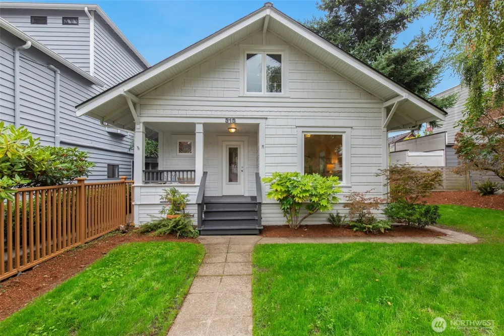 313 NE 76th Street Seattle, WA 98115