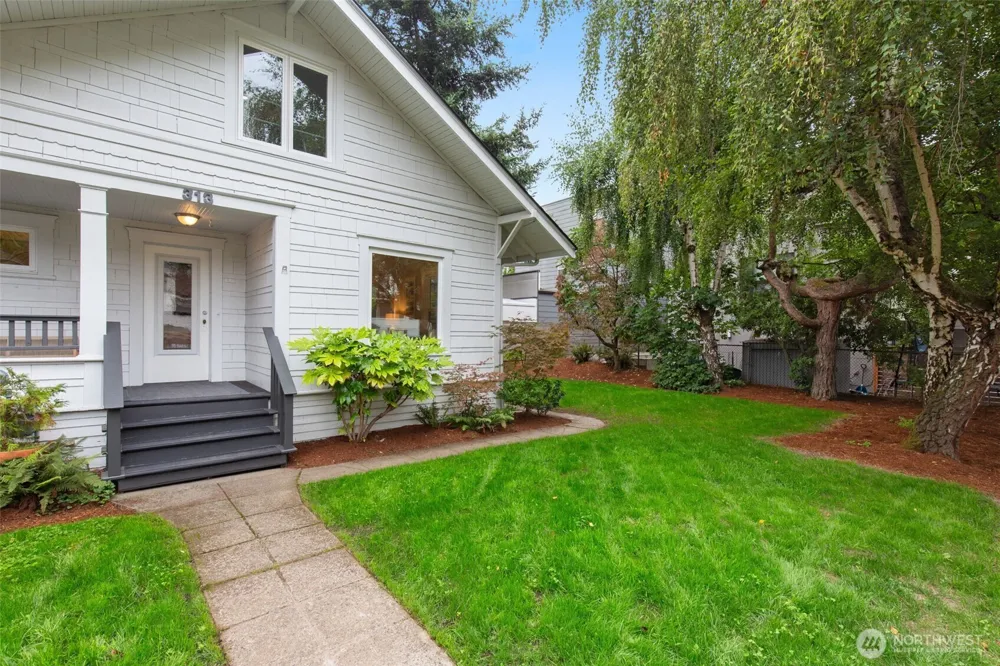 313 NE 76th Street Seattle, WA 98115