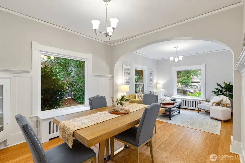 313 NE 76th Street Seattle, WA 98115
