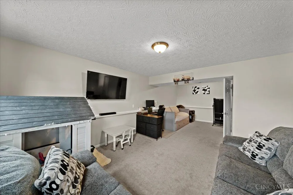 4261 Tranquility Court Batavia, OH 45103