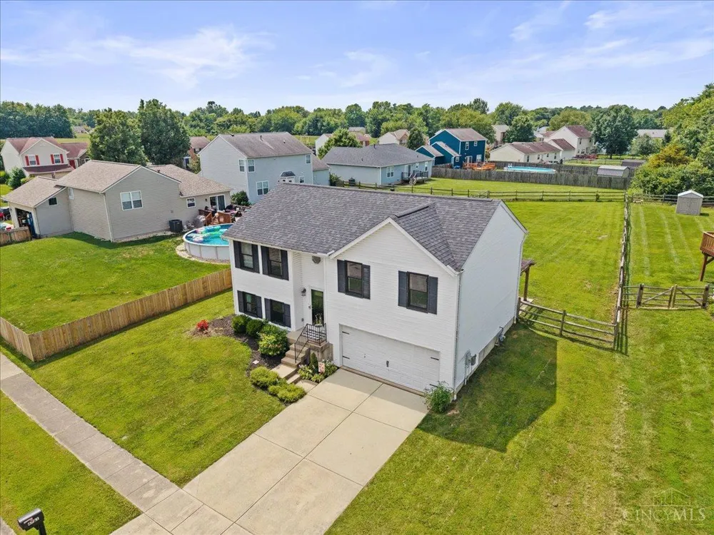 4261 Tranquility Court Batavia, OH 45103
