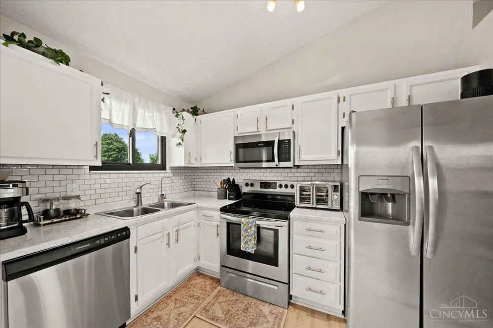 4261 Tranquility Court Batavia, OH 45103