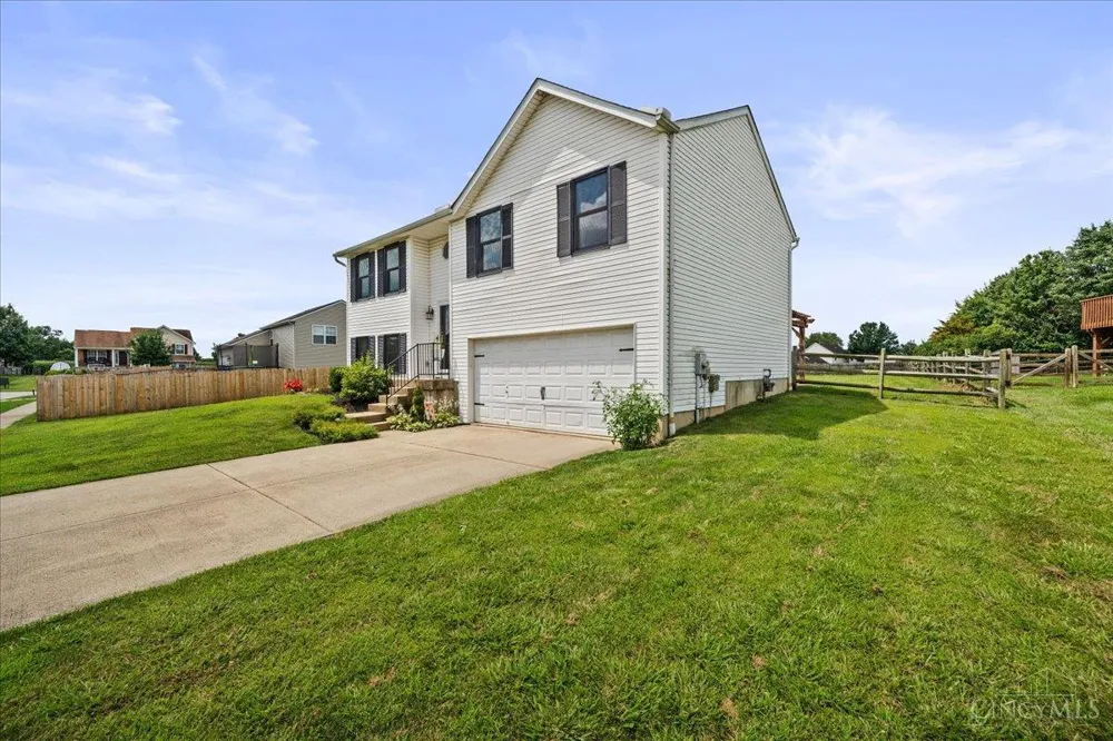 4261 Tranquility Court Batavia, OH 45103