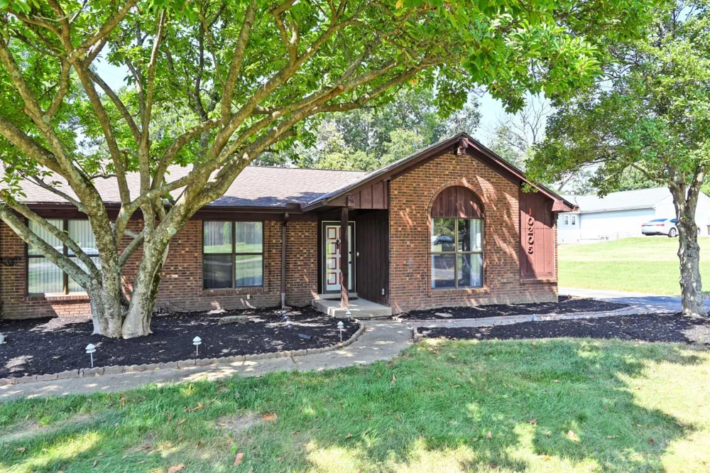 10205 Hightower Court Montgomery, OH 45249