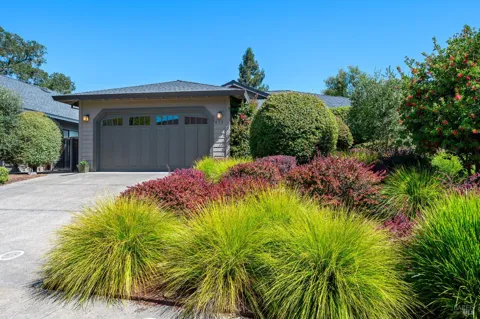 412 Fairway Court