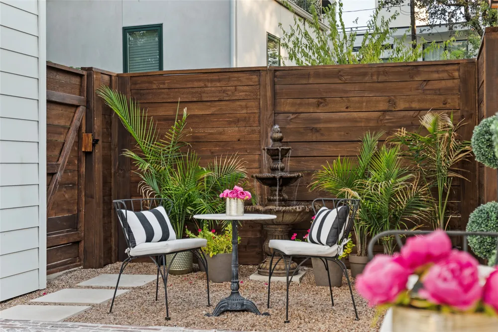 1804 S 6th Street Austin, TX 78704