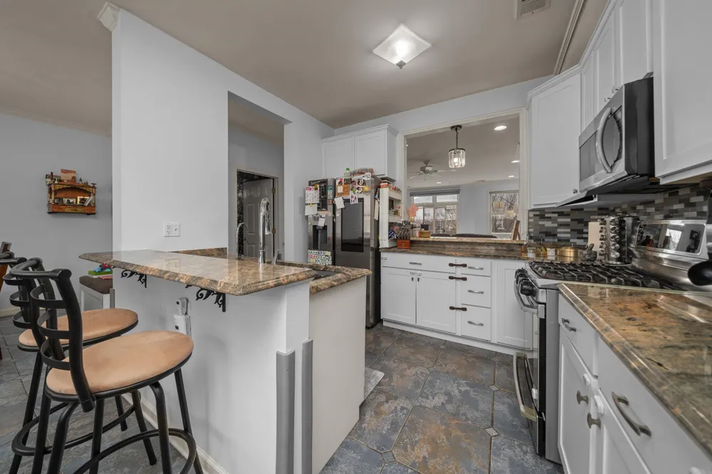 397 KINGSTON CT West New York, NJ 07093