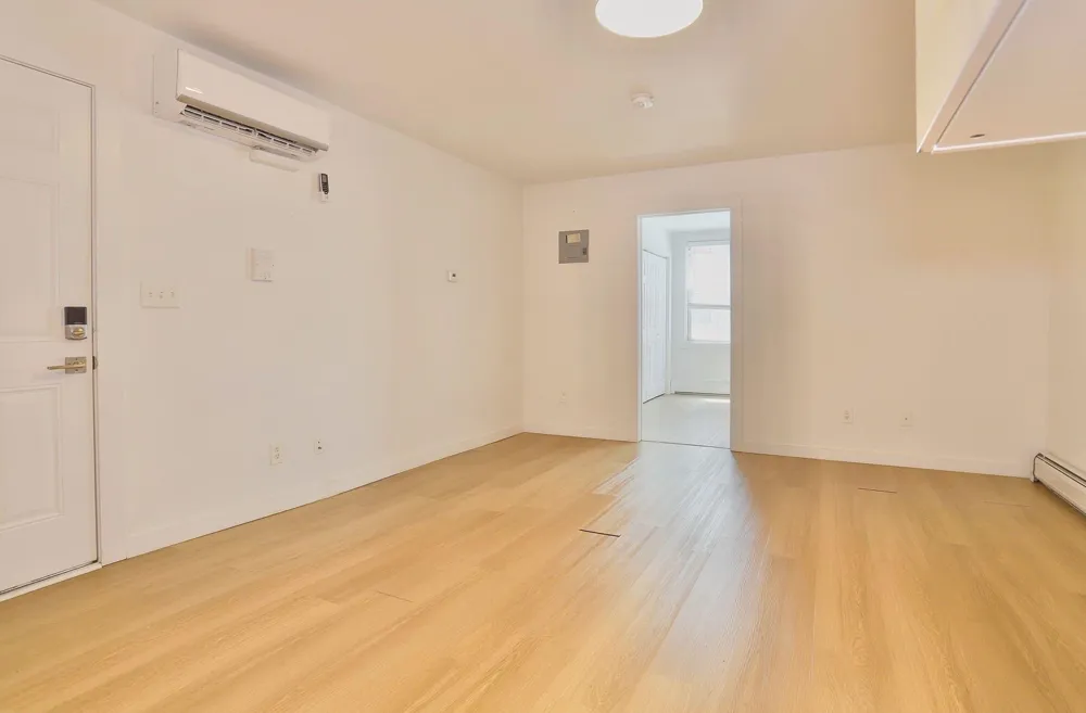 432 2ND ST Jersey City, NJ 07302