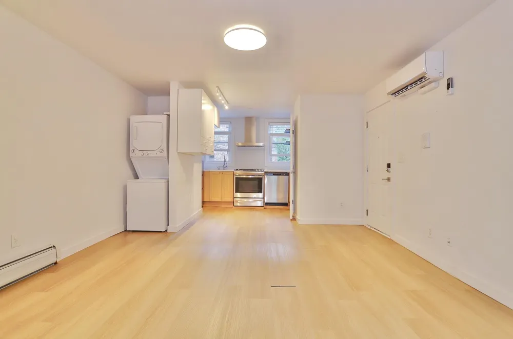432 2ND ST Jersey City, NJ 07302