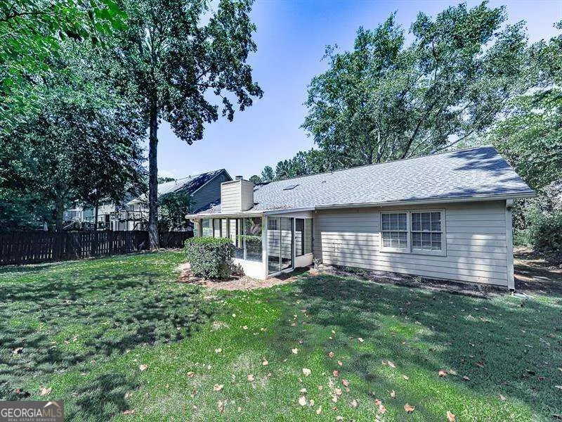 650 Radford CIR Woodstock, GA 30188