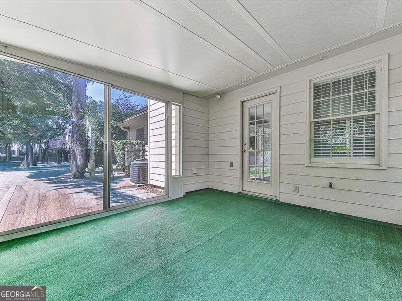 650 Radford CIR Woodstock, GA 30188