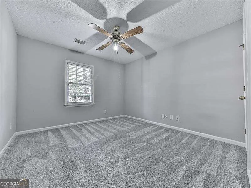 650 Radford CIR Woodstock, GA 30188
