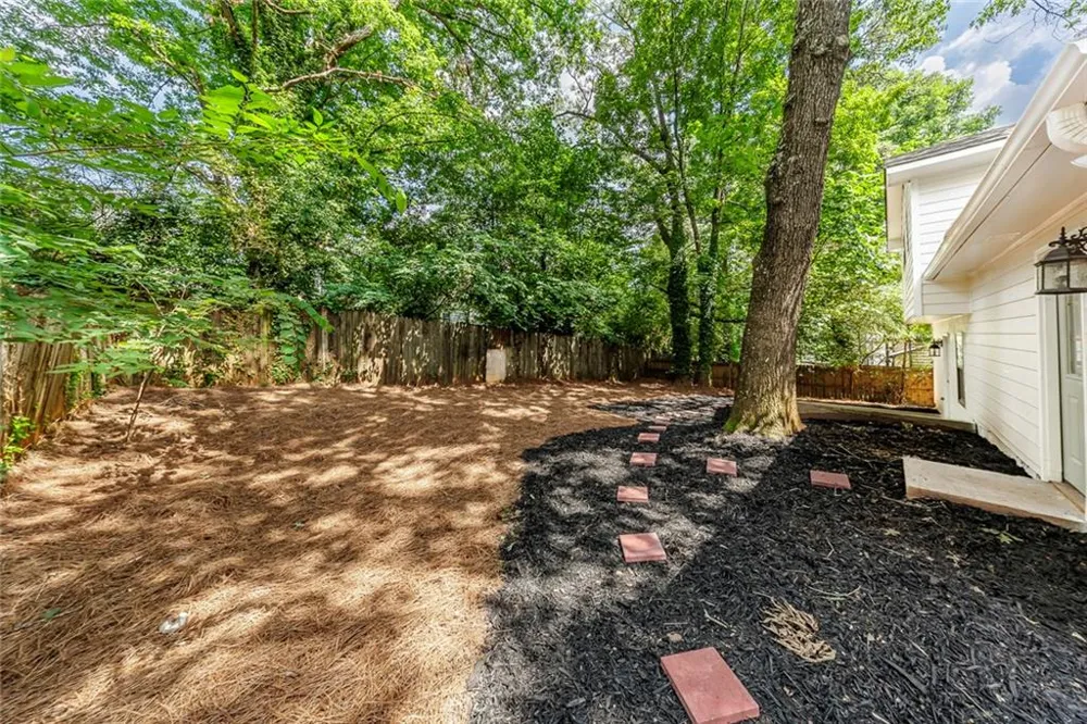 627 Ridge Avenue Stone Mountain, GA 30083