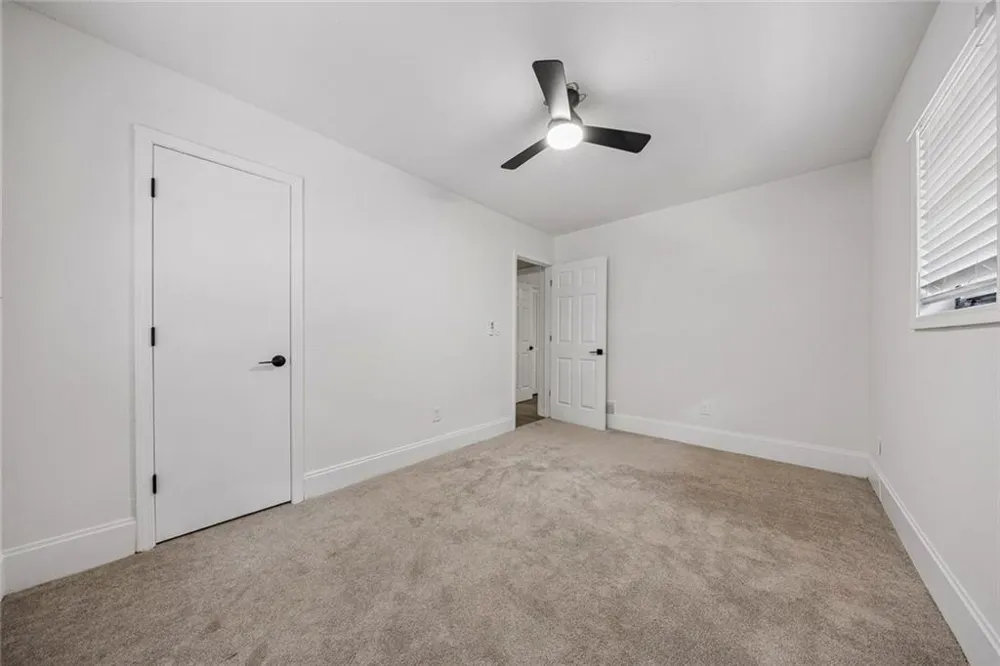 627 Ridge Avenue Stone Mountain, GA 30083