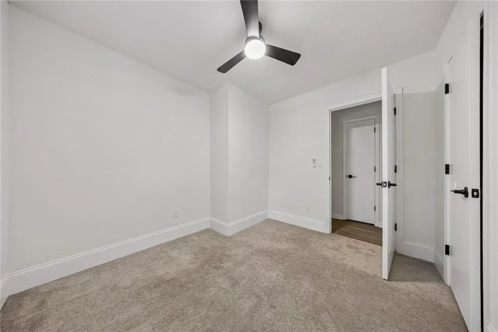 627 Ridge Avenue Stone Mountain, GA 30083