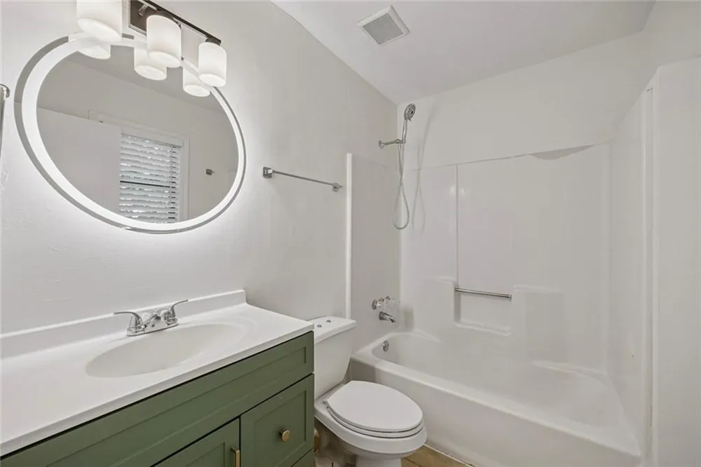 627 Ridge Avenue Stone Mountain, GA 30083