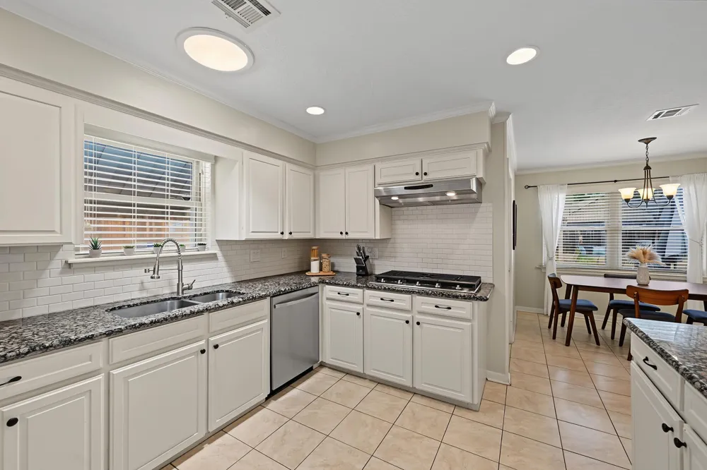 2411 Tannehill Drive Houston, TX 77008