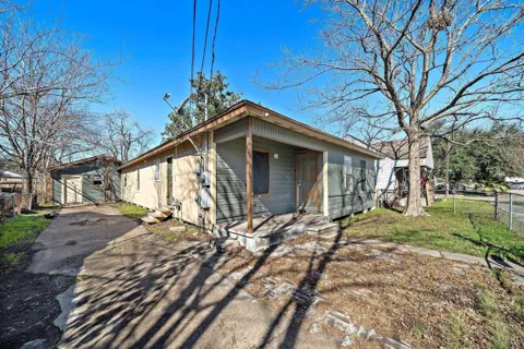 128 Kress Street