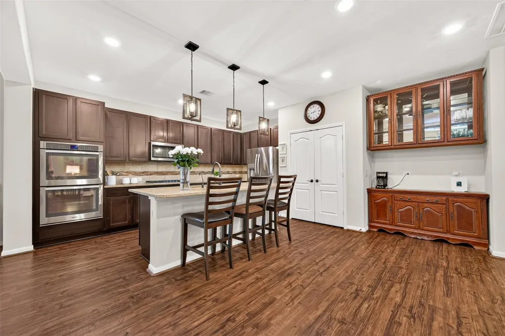 3933 Eagle Nest Lake Lane Magnolia, TX 77354