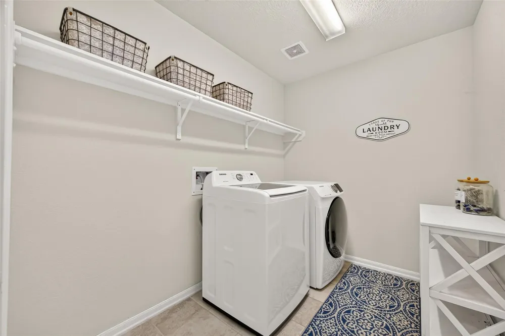 3933 Eagle Nest Lake Lane Magnolia, TX 77354