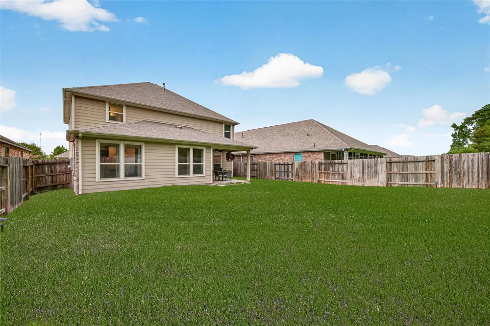 3933 Eagle Nest Lake Lane Magnolia, TX 77354