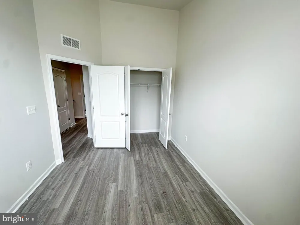 10334 VISTA MEADOW WAY Lanham, MD 20706