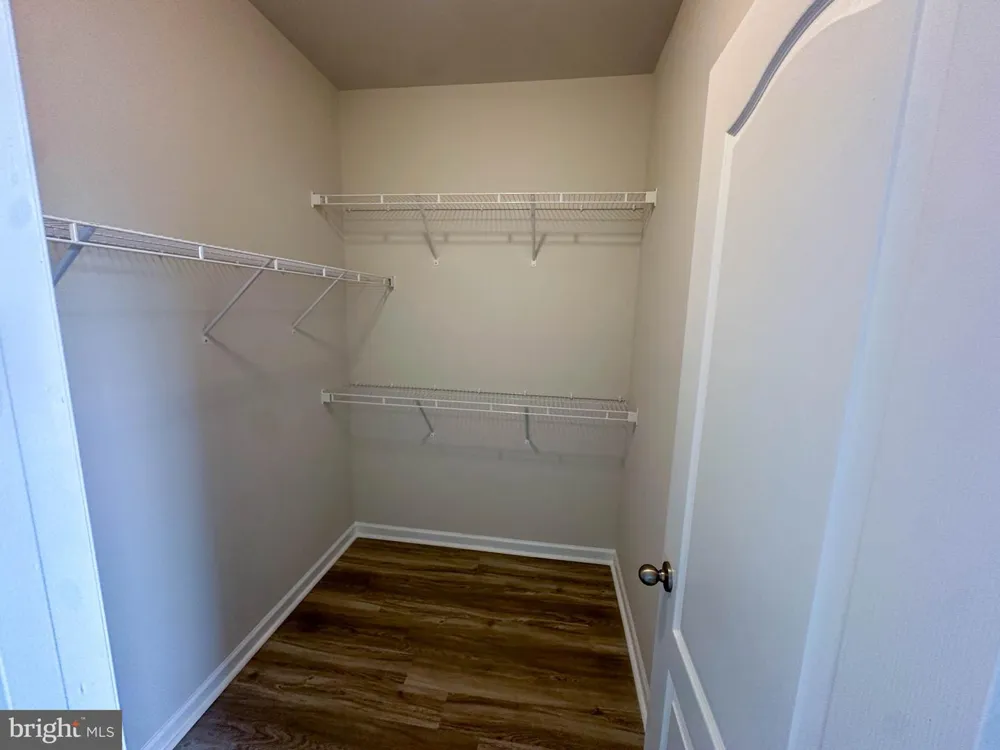 10334 VISTA MEADOW WAY Lanham, MD 20706