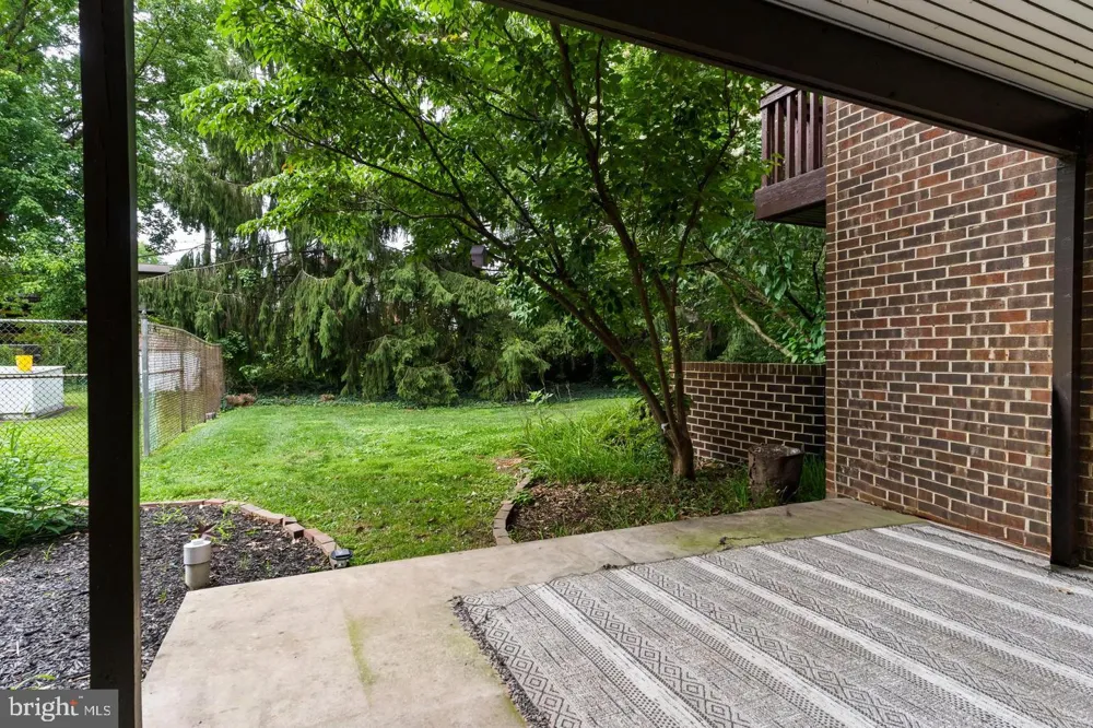 15 CAMPBELL PLACE Camp Hill, PA 17011