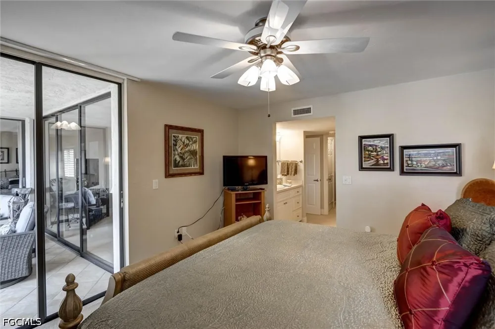 Steamboat Bend #404 Fort Myers, FL 33919